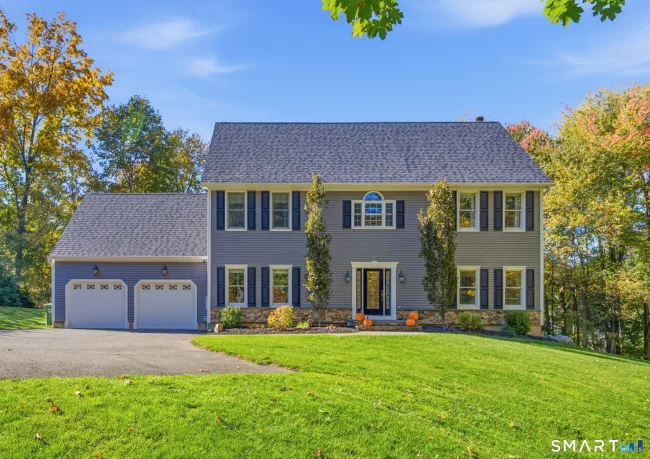 55 Rampart Drive