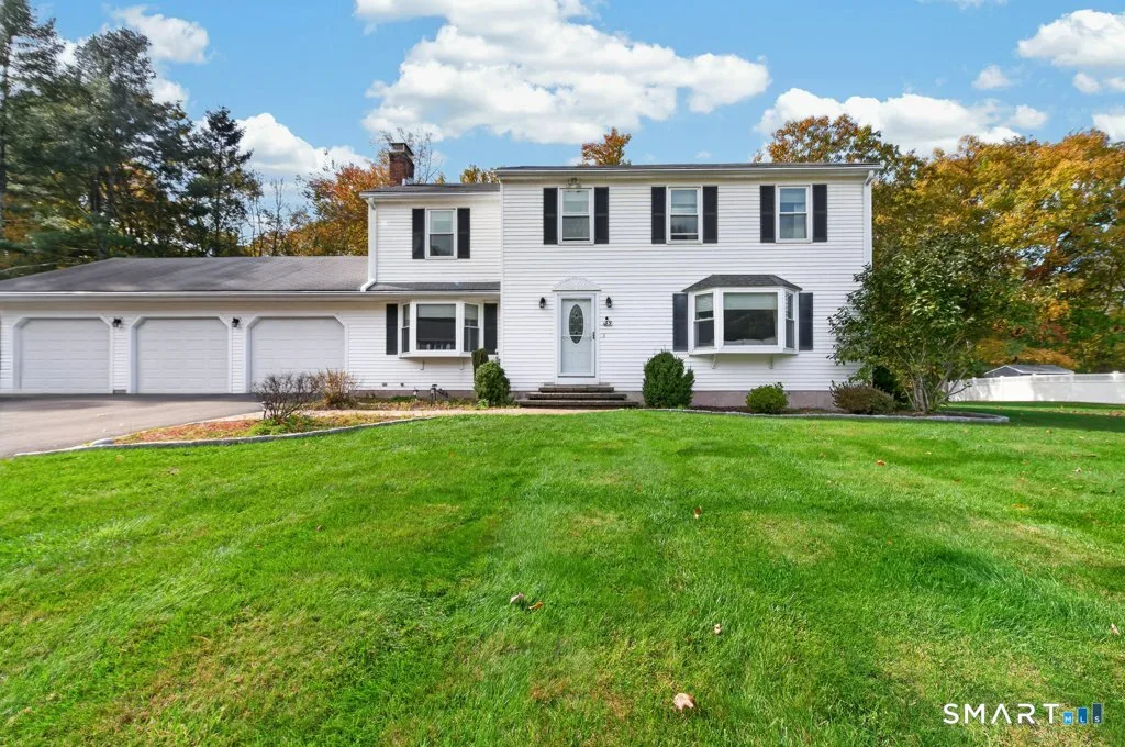 35 Brookside Place, Cheshire, CT