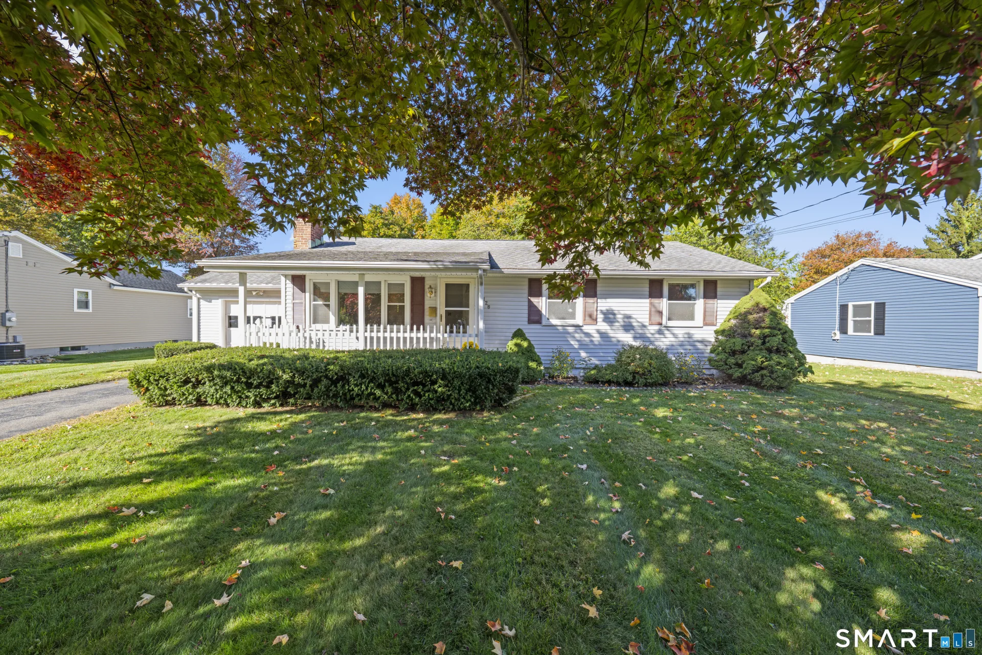 128 Bel Aire Circle, Windsor Locks, CT