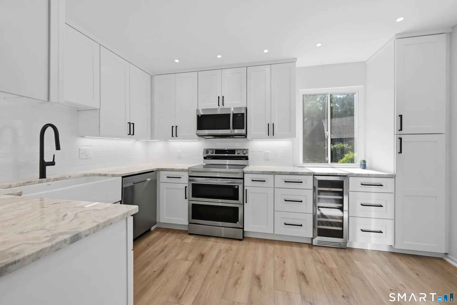 786 Heritage Village #C, Southbury, CT