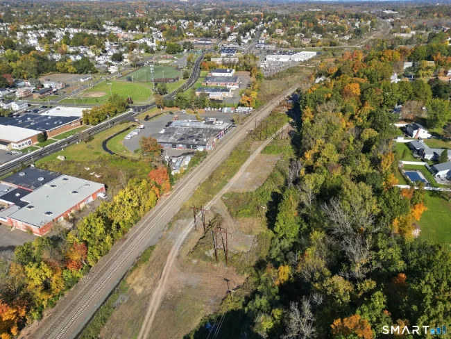 180 Carr Avenue, Newington, CT