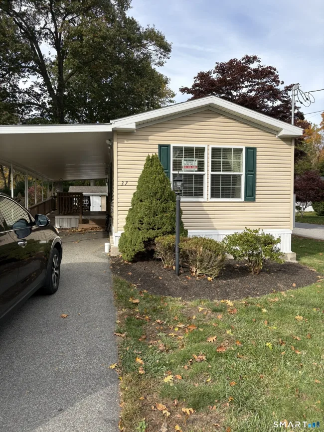37 Woodland Trail