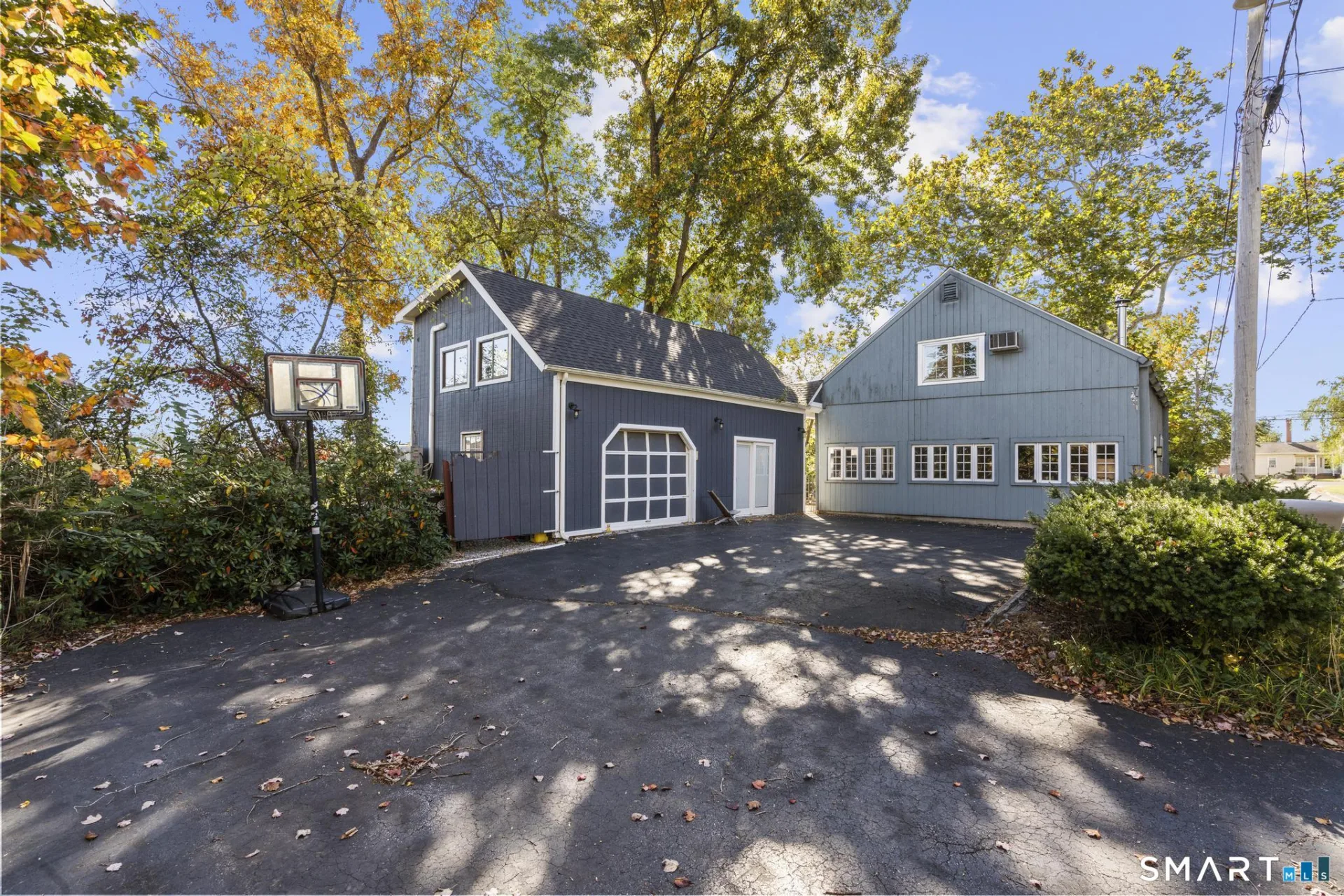 17 East River Road, Guilford, CT