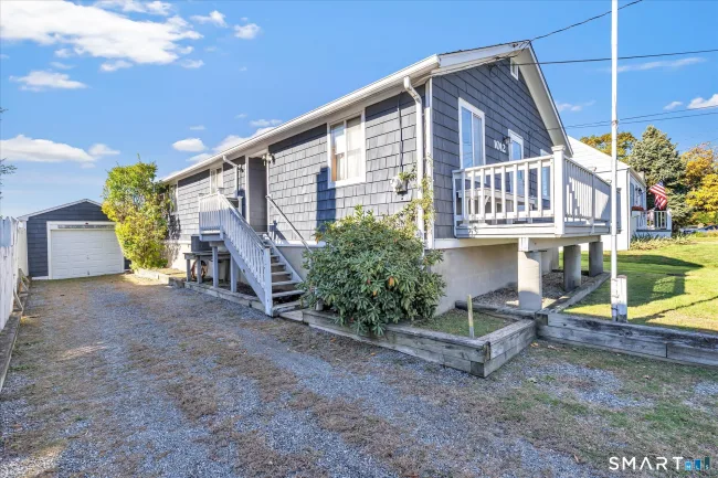 1012 Reef Road, Fairfield, CT