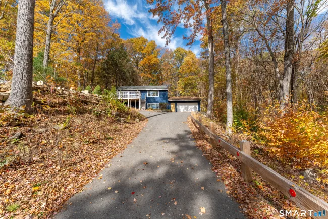 76 Lakeview Drive