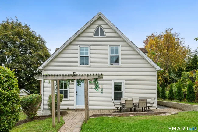 130 Hubbard Place