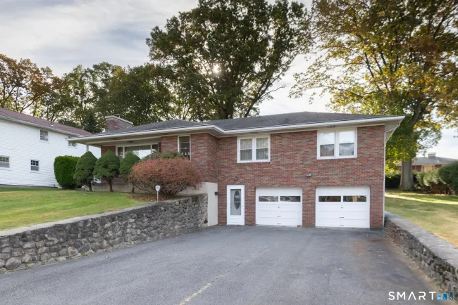 409 Highland Drive