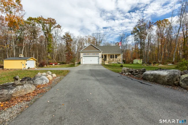 23 Francis Bennett Road, Canterbury, CT