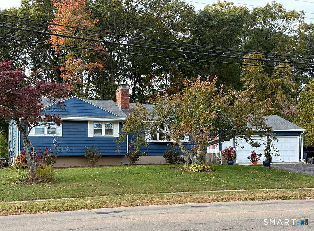 62 Charnes Drive, East Haven, CT