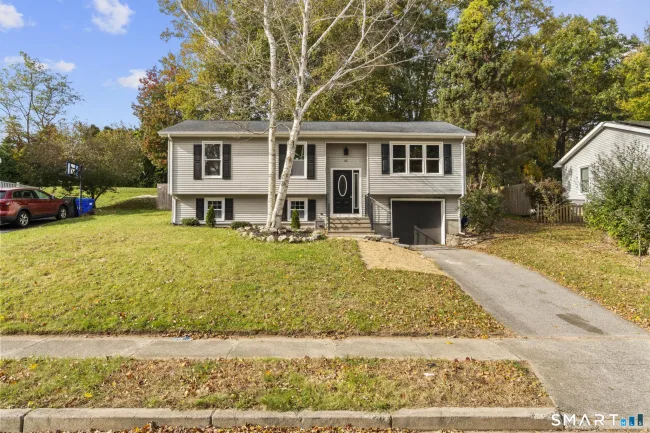 84 Dartmouth Drive