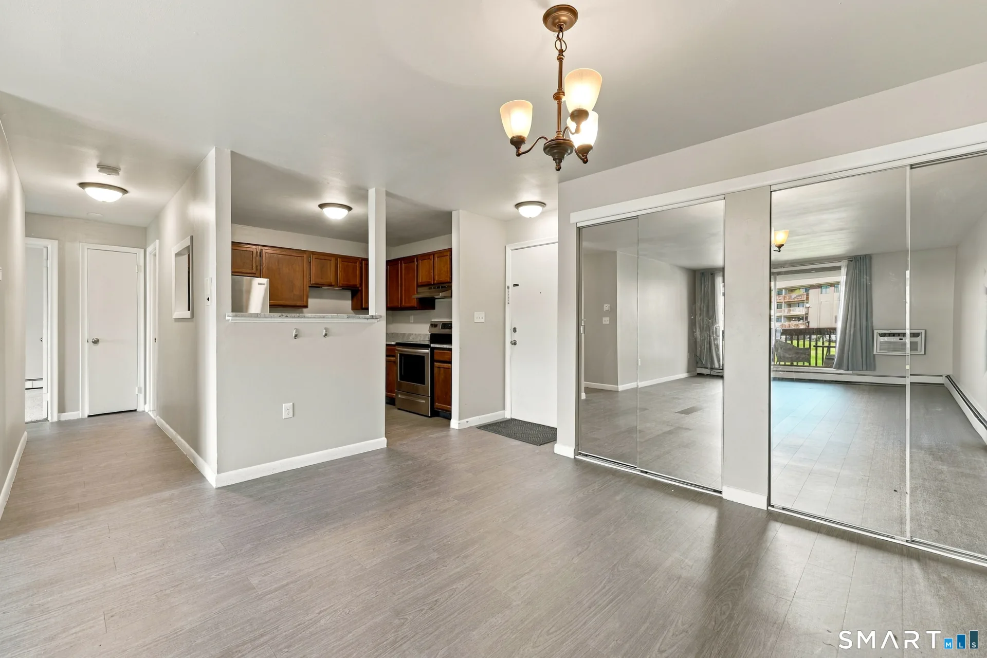 1207 Cromwell Hills Drive #1207, Cromwell, CT