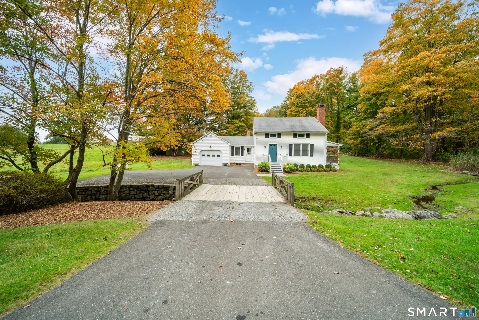 85 Lonetown Road, Redding, CT