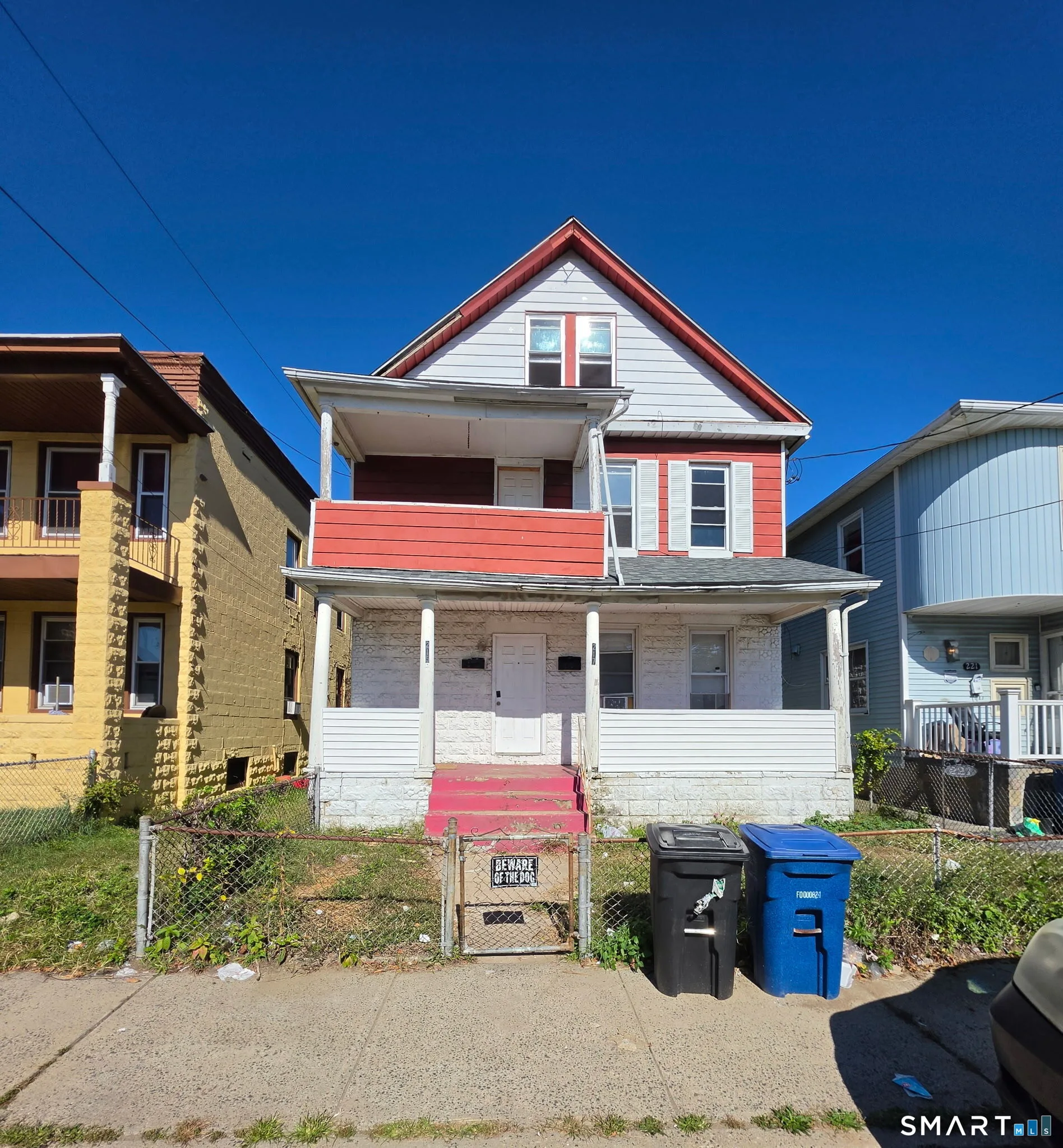 215-217 Deforest Avenue, Bridgeport, CT