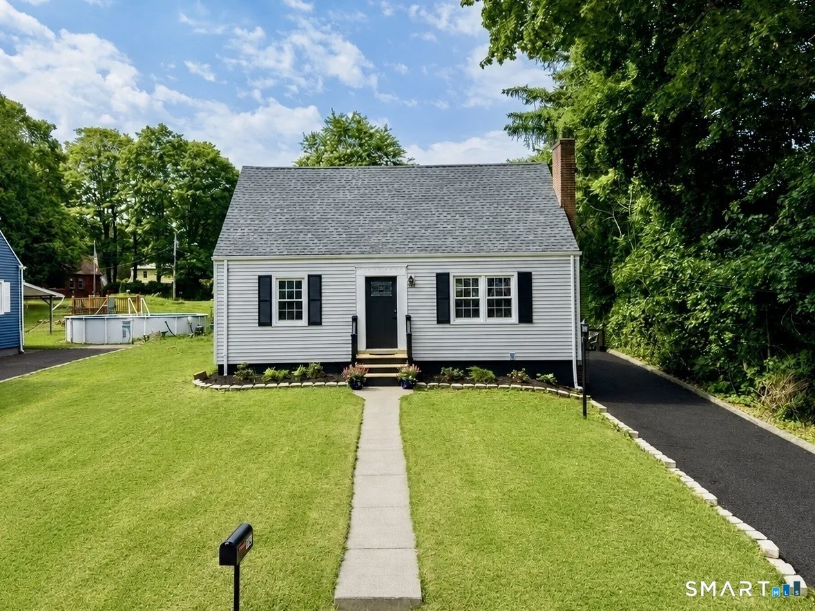 162 Forest Street, Hamden, CT