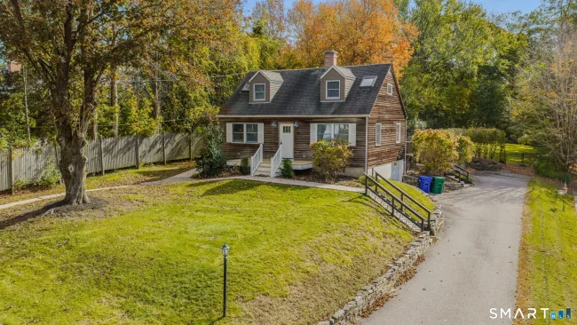 28 Soljer Drive, Waterford, CT