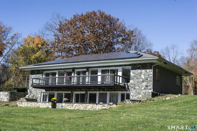 60 Walker Brook Road, New Milford, CT