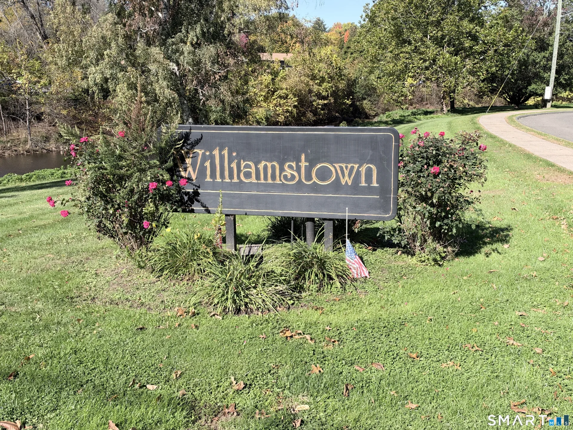 278 Williamstown Court #278, Newington, CT