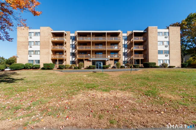 153 Bull Hill Lane #S9, West Haven, CT