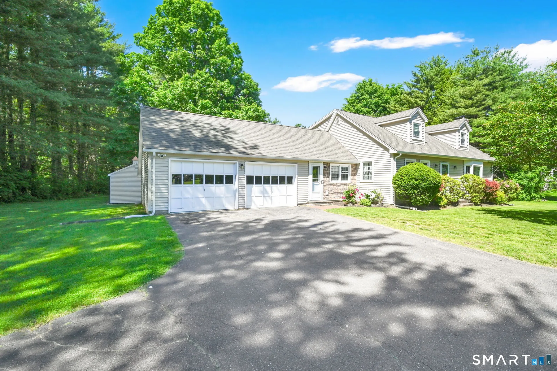 61 Kelly Lane, Granby, CT