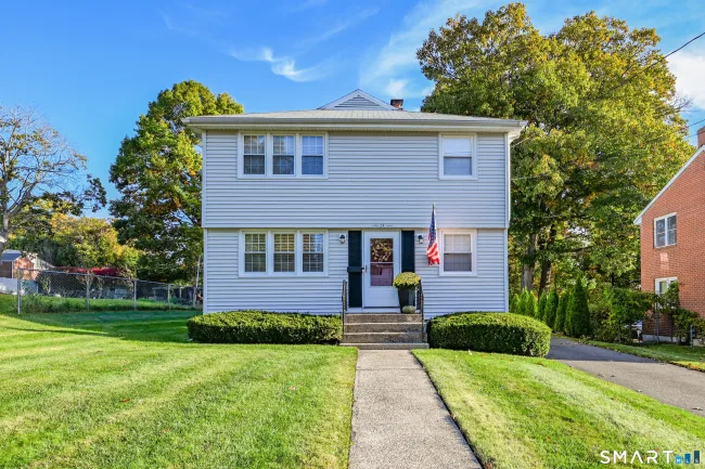 24 Dean Drive