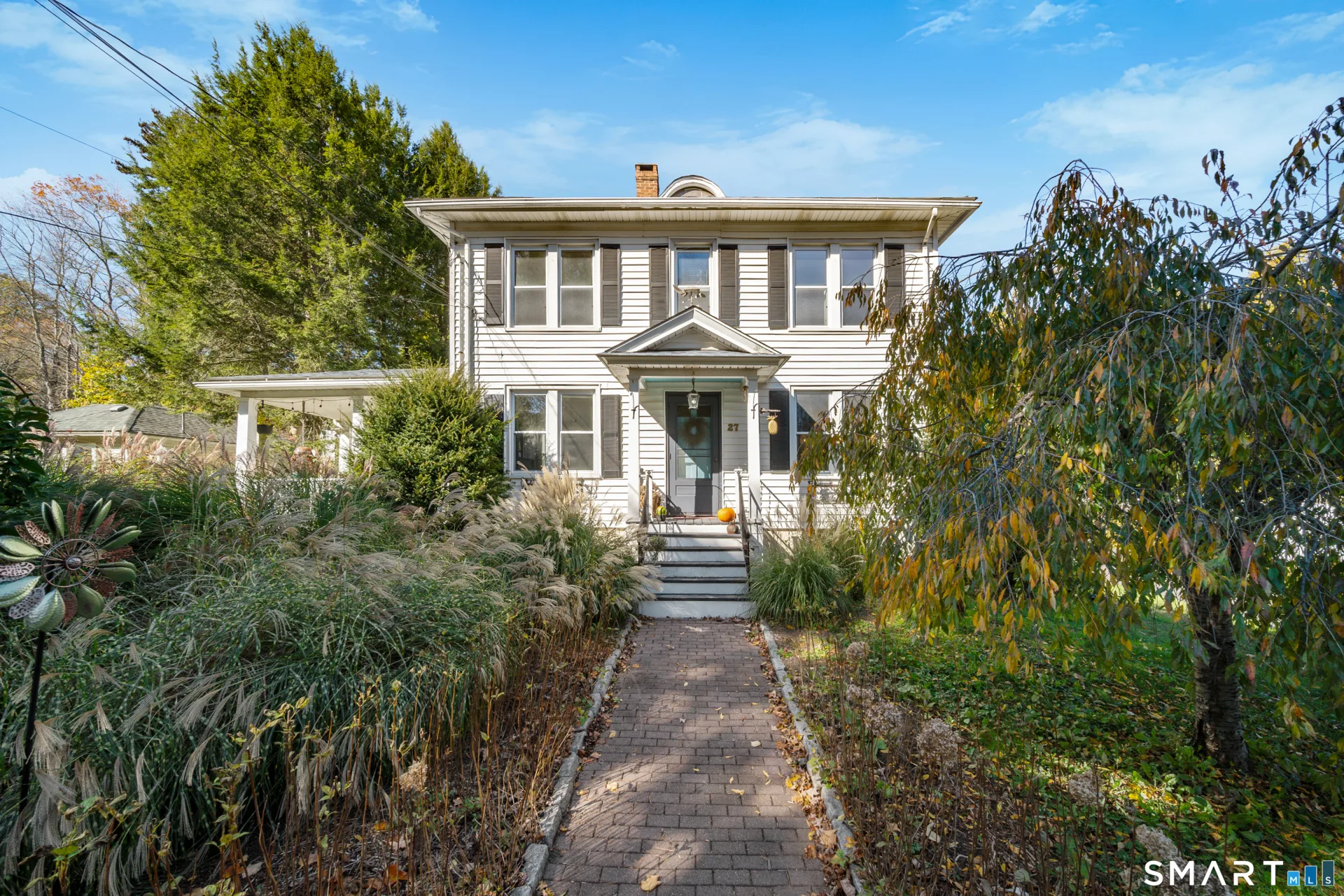 27 Roberts Avenue, Watertown, CT