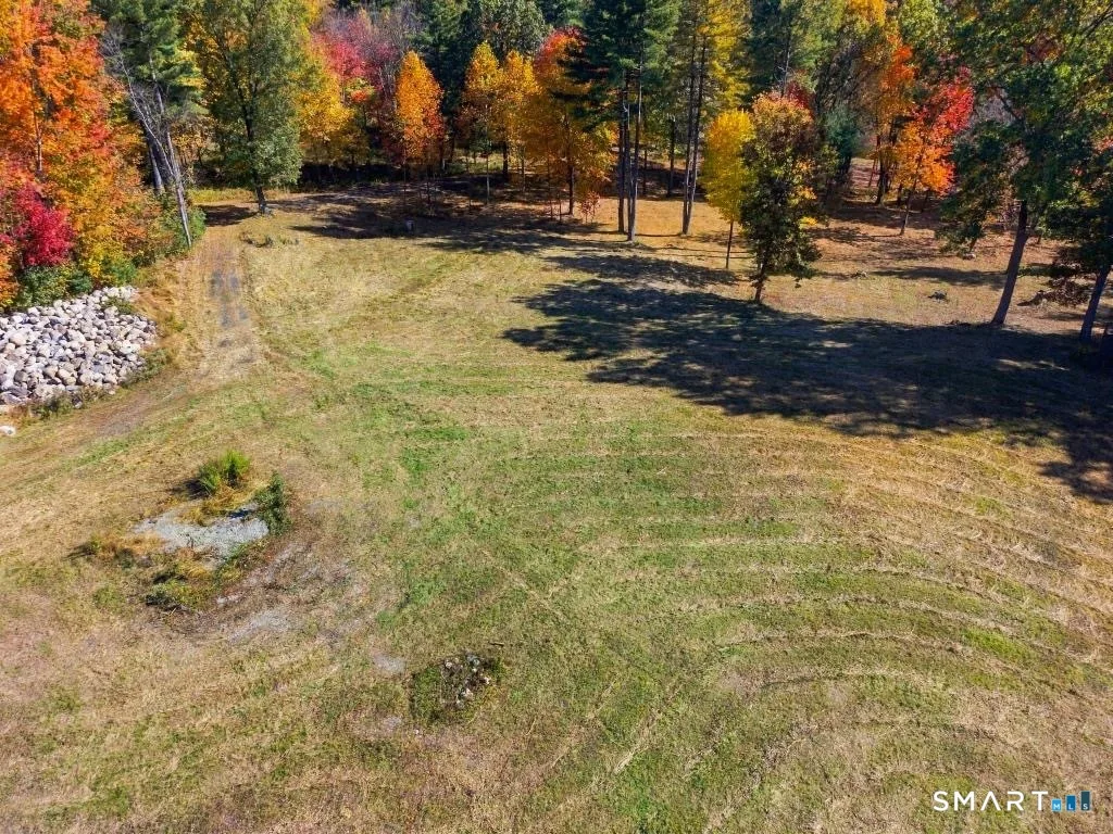 61 Barn Door Hills Road, Granby, CT