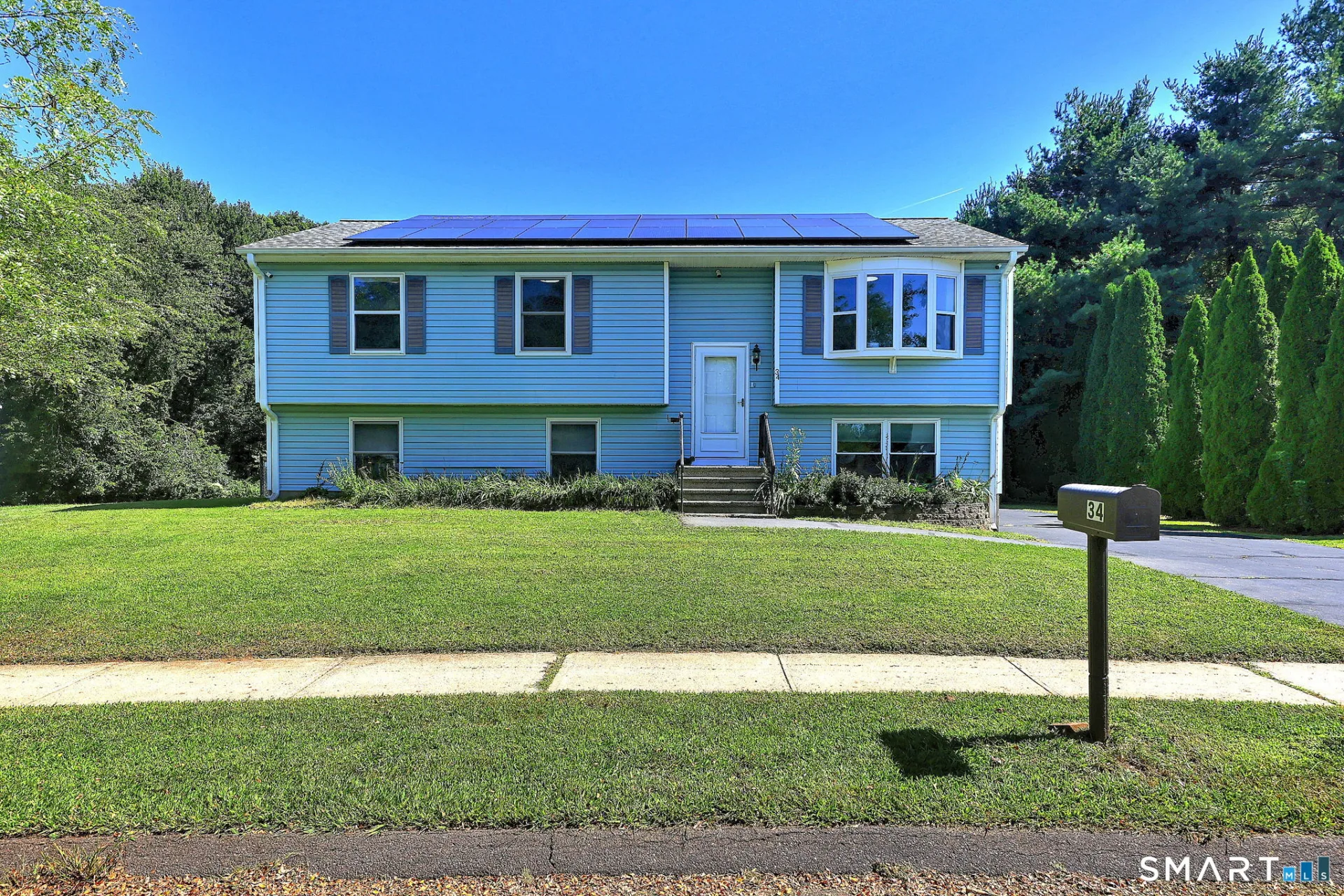 34 Fawn Drive, Meriden, CT