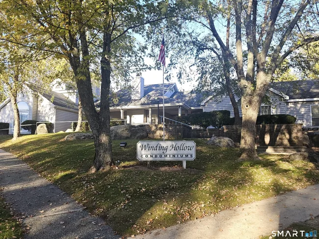 15 Crown Knoll Court #41, Groton, CT