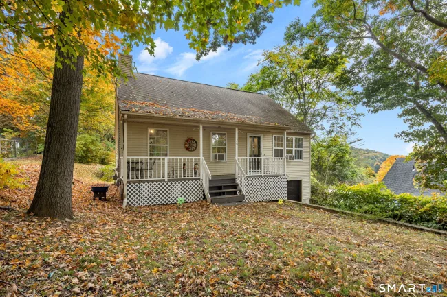 26 Shelter Hill Avenue, Watertown, CT