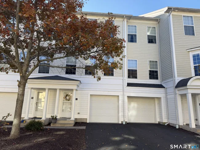 38 Hope Street #107