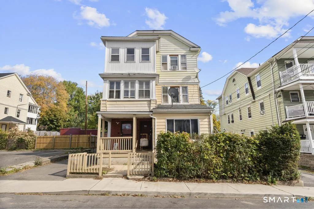182 Pearl Street, Waterbury, CT