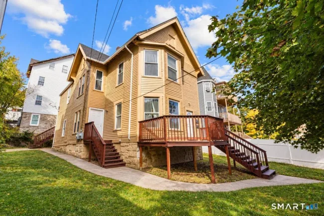 963 North Main Street