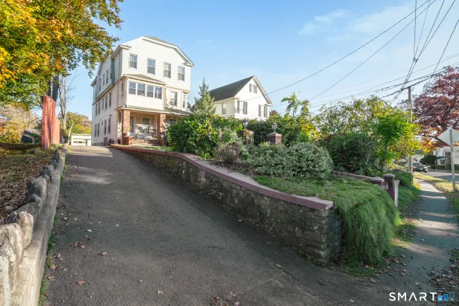 224 Southmayd Road
