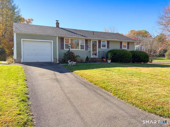 5 Castanea Court, Middletown, CT