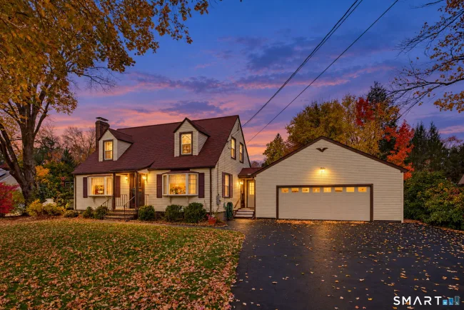 13 Glover Avenue, Newtown, CT