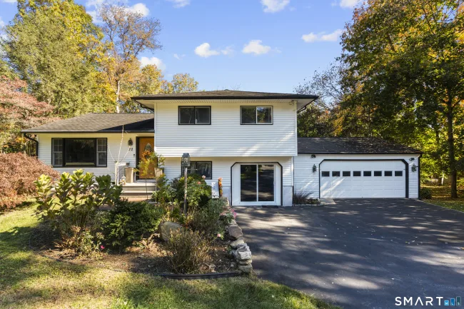 22 Algonquin Road, Norwalk, CT