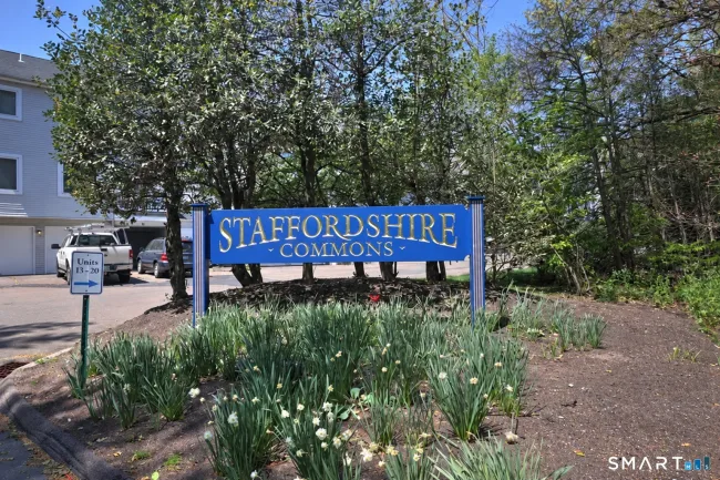 12 Staffordshire Commons Drive #12