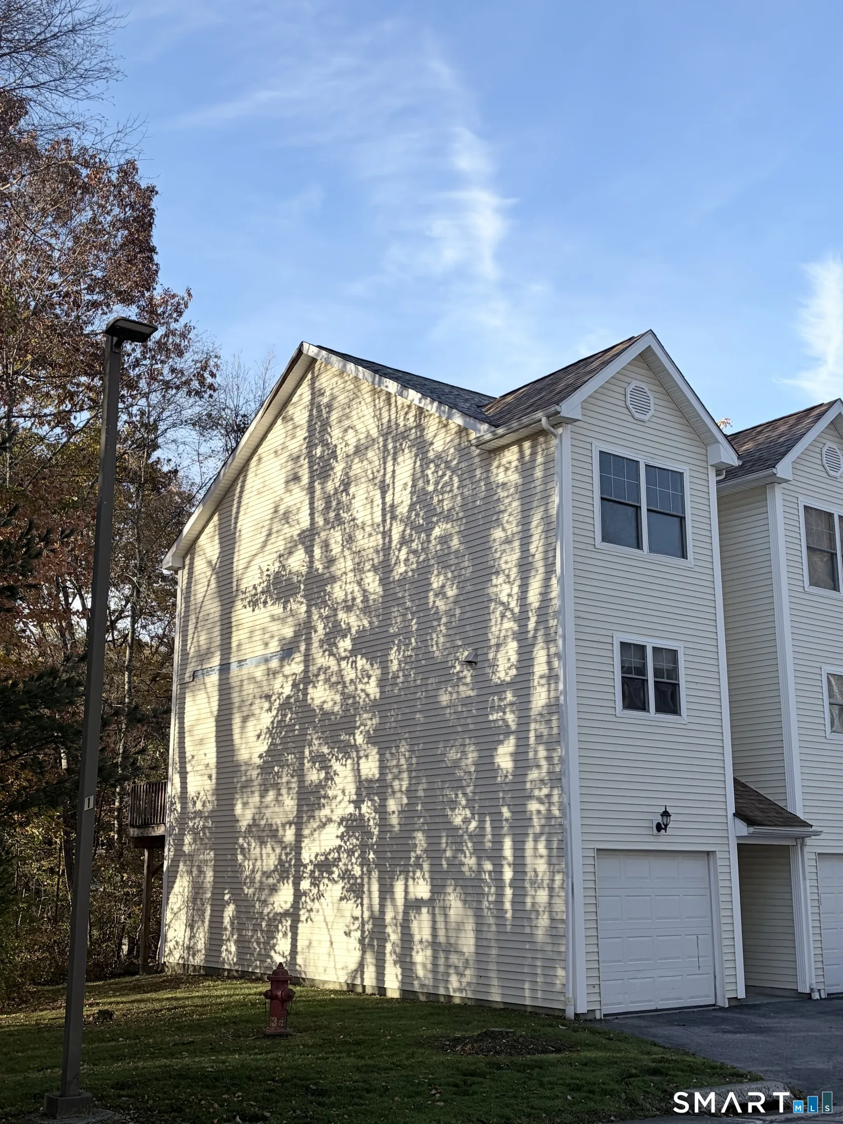 527 West Thames Street #2, Norwich, CT