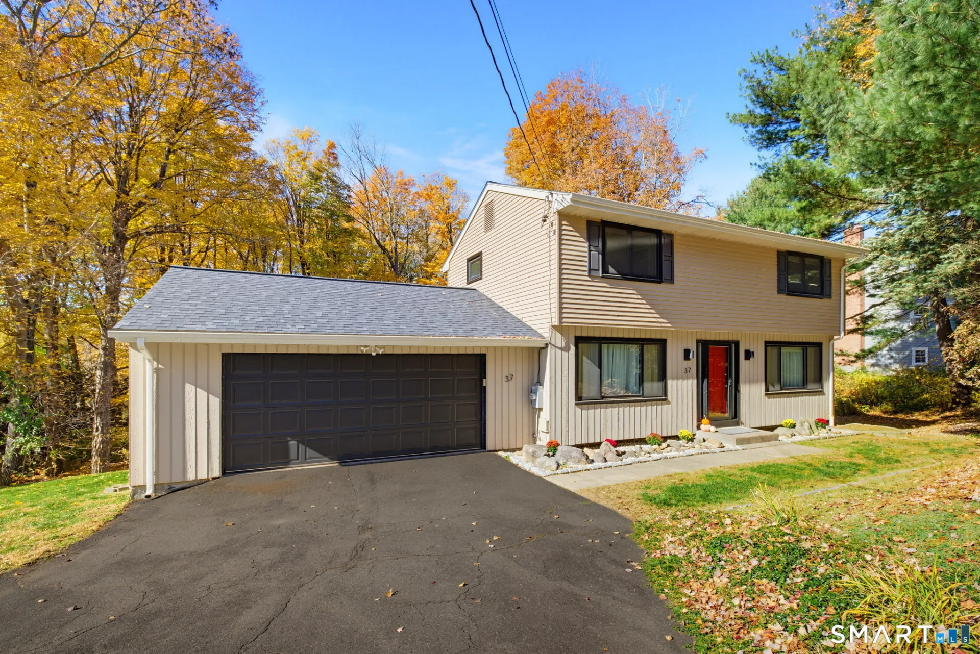 37 Tallwood Drive, Vernon, CT