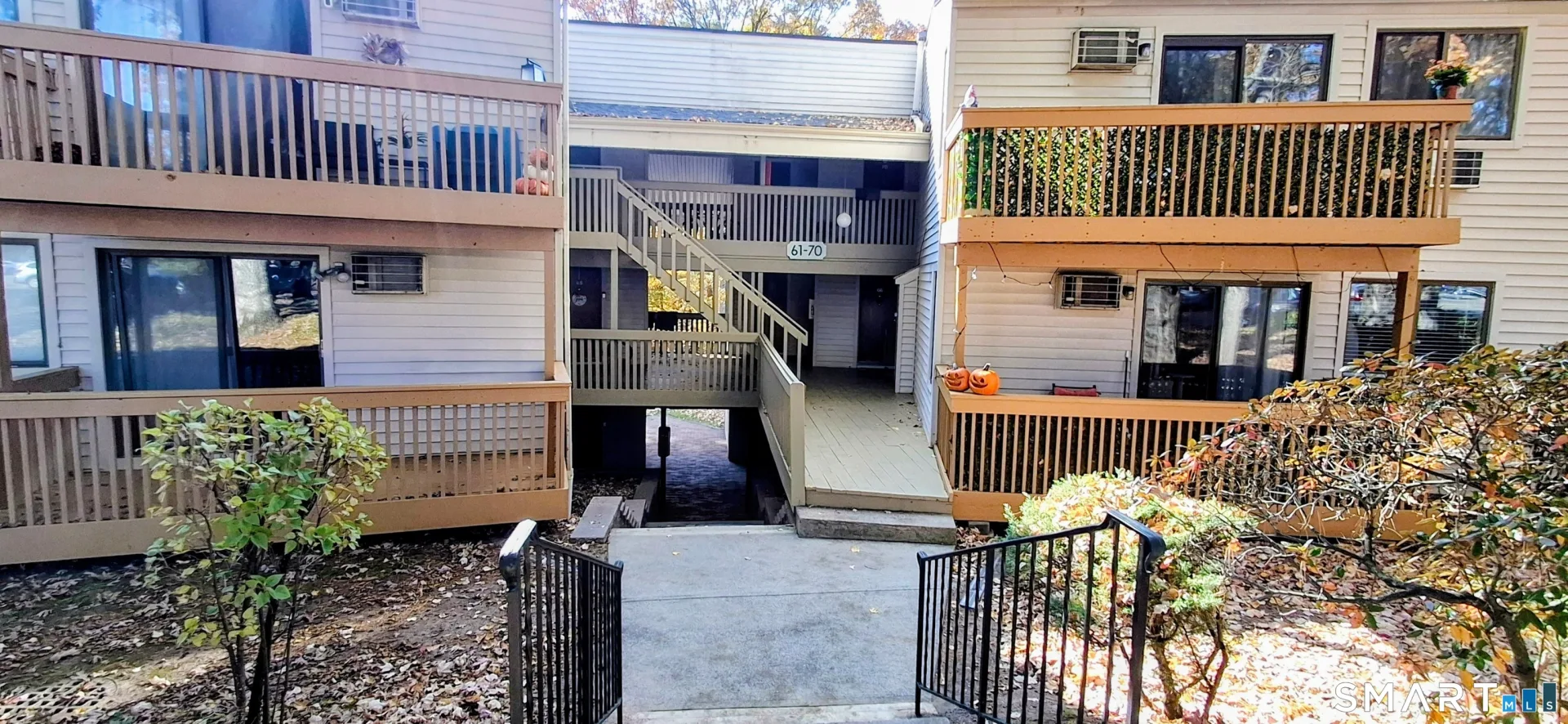62 Woodland Drive #62, Cromwell, CT
