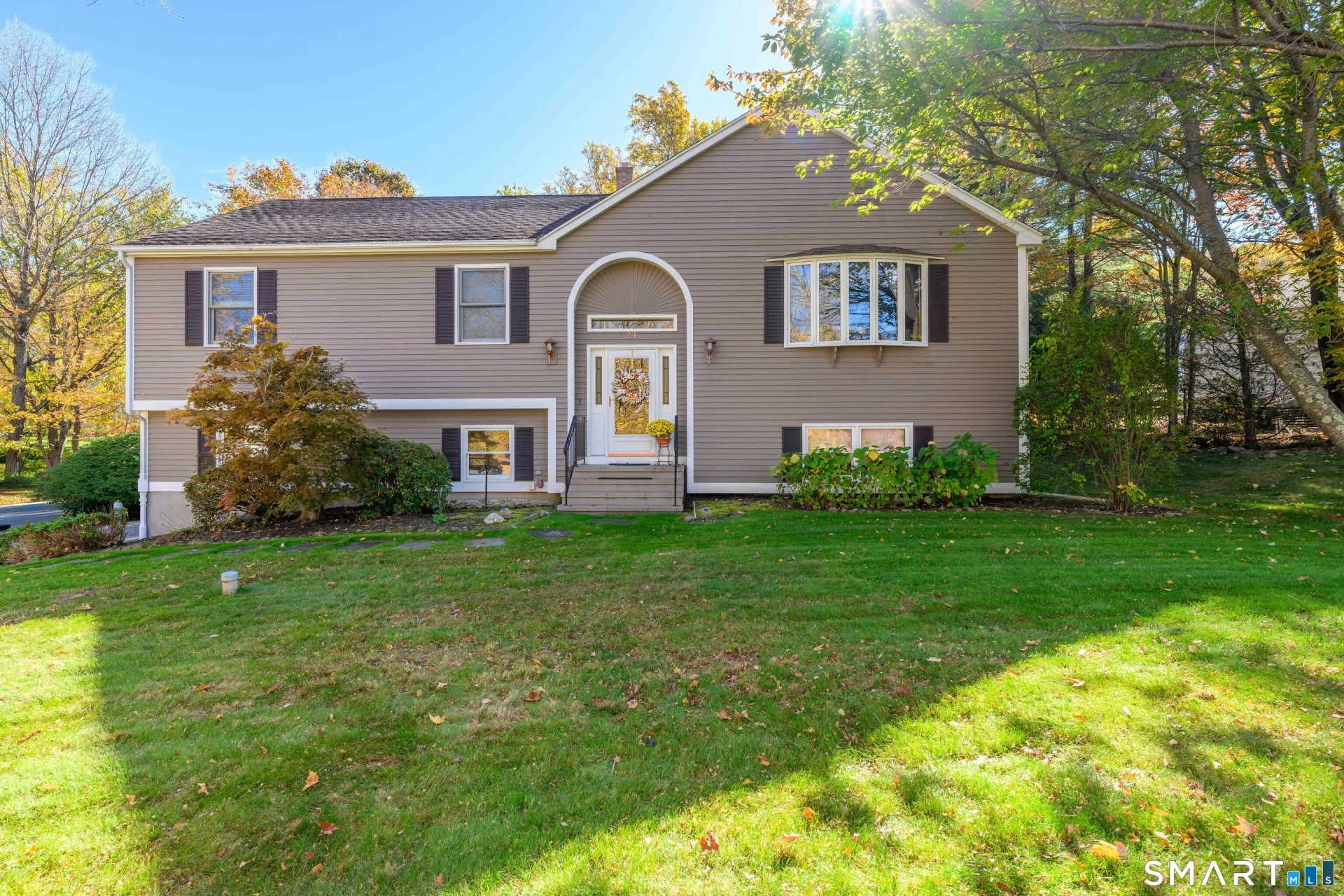 24 Meadow Brook Drive, North Branford, CT