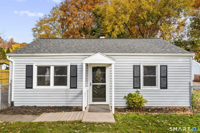 70 Circle Drive, Wallingford, CT