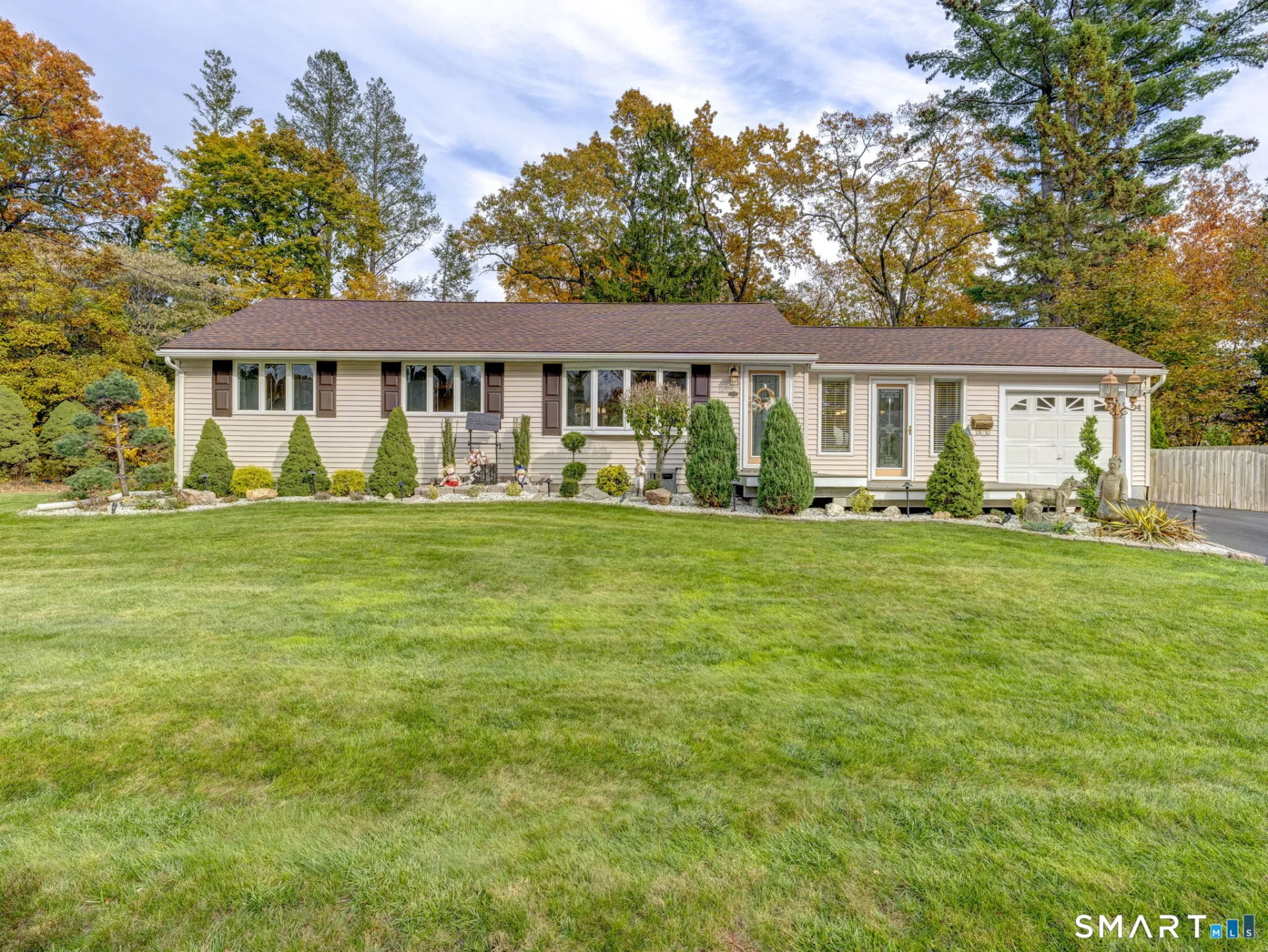 4 Ellis Road, Enfield, CT