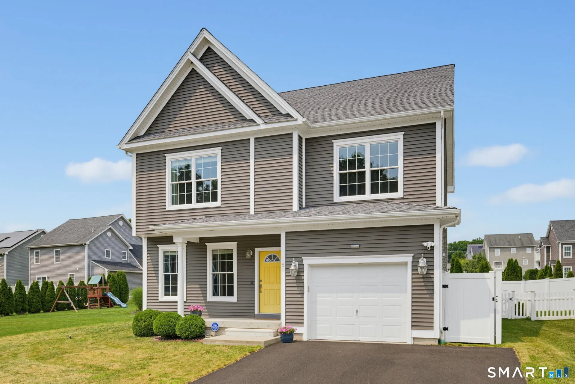 6 Saw Mill Lane #6, Plainville, CT