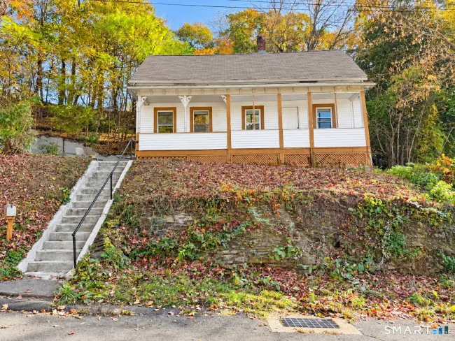 13 High Street, Vernon, CT