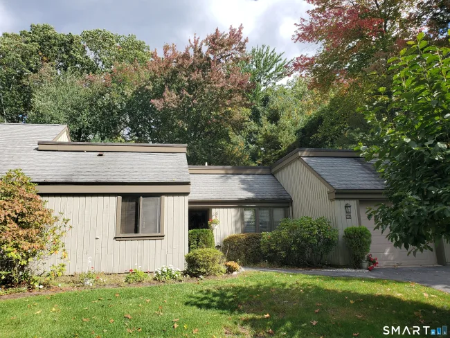 27 Heritage Crest #C, Southbury, CT