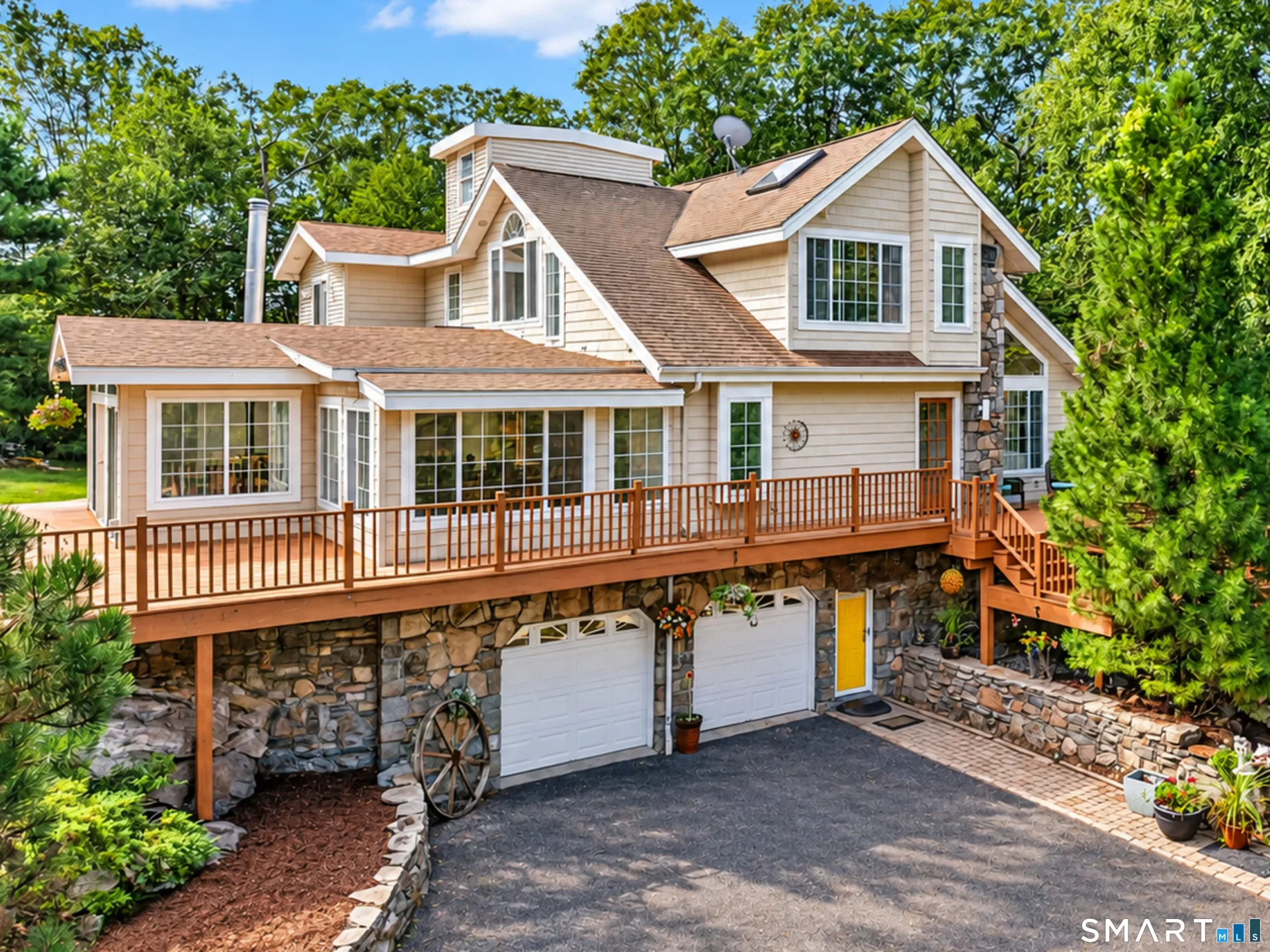 332 Lantern Hill Road, Stonington, CT