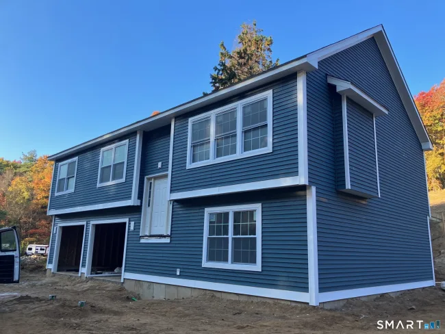 33 Grassy Road, Bristol, CT